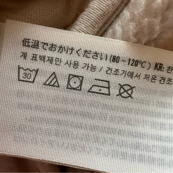 Abercrombie & Fitch Pullover Asymmetrical Snap-Up Quilted Beige Fleece XXL - Picture 9 of 9